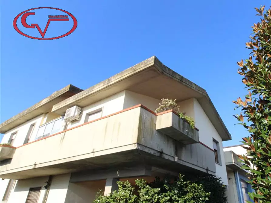 casa indipendente in vendita a Terranuova Bracciolini in zona Penna