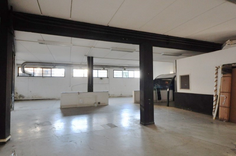 negozio in vendita a Terranuova Bracciolini