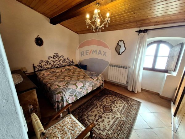 appartamento in vendita a Terranuova Bracciolini in zona Penna