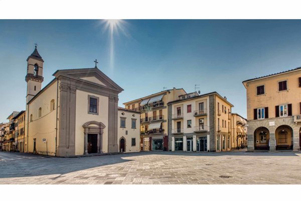 capannone in vendita a Terranuova Bracciolini