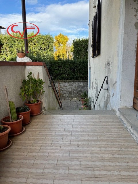 appartamento in vendita a Terranuova Bracciolini in zona Campogialli