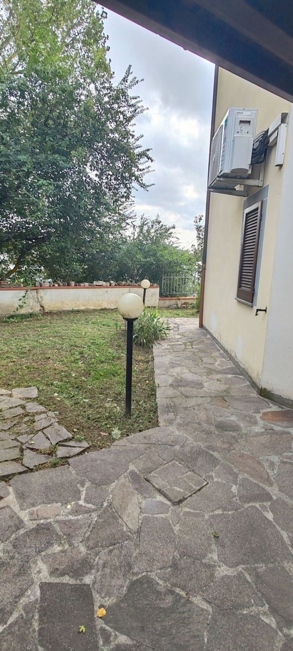 casa indipendente in vendita a Terranuova Bracciolini in zona Ville