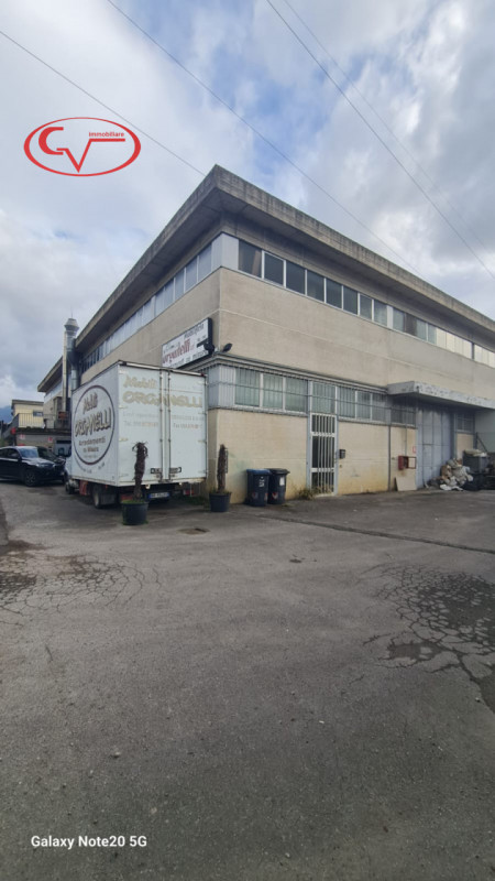 locale di sgombero in vendita a Terranuova Bracciolini