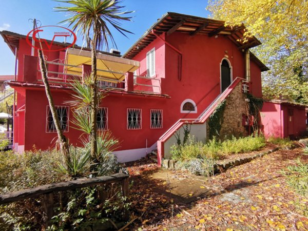 negozio in vendita a Terranuova Bracciolini