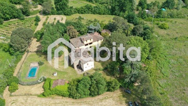casale in vendita a Terranuova Bracciolini