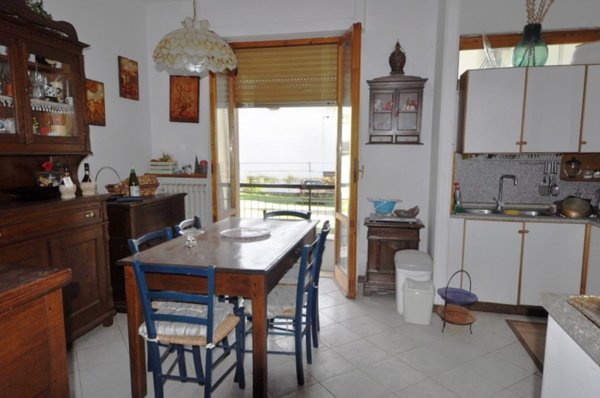 appartamento in vendita a Terranuova Bracciolini in zona Penna