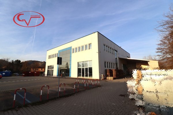 capannone in vendita a Terranuova Bracciolini