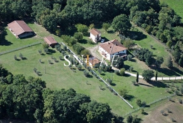 casale in vendita a Terranuova Bracciolini