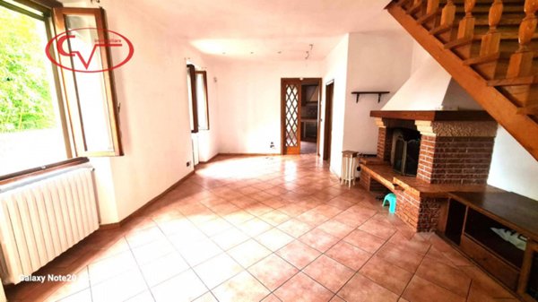 casa indipendente in vendita a Terranuova Bracciolini in zona Campogialli
