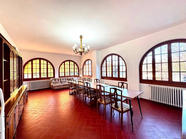 casa indipendente in vendita a Terranuova Bracciolini in zona Cicogna