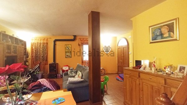 appartamento in vendita a Terranuova Bracciolini in zona Cicogna