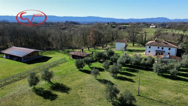 casa indipendente in vendita a Terranuova Bracciolini