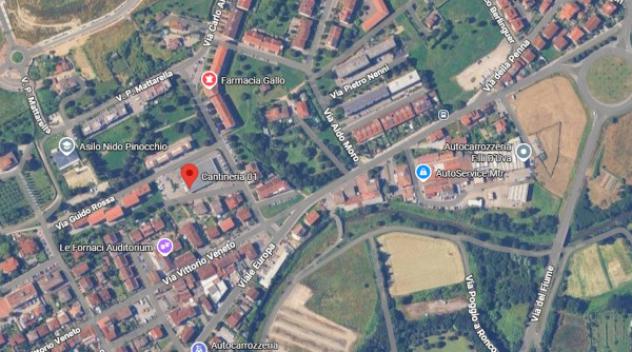 locale commerciale in vendita a Terranuova Bracciolini