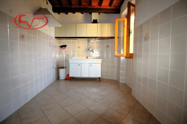 appartamento in vendita a Terranuova Bracciolini in zona Montemarciano