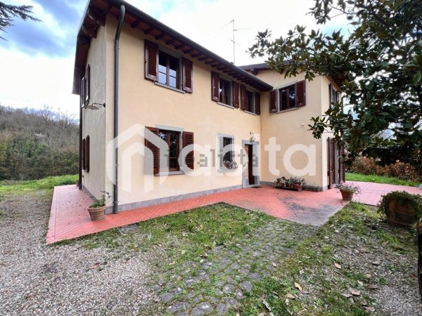 casa indipendente in vendita a Terranuova Bracciolini