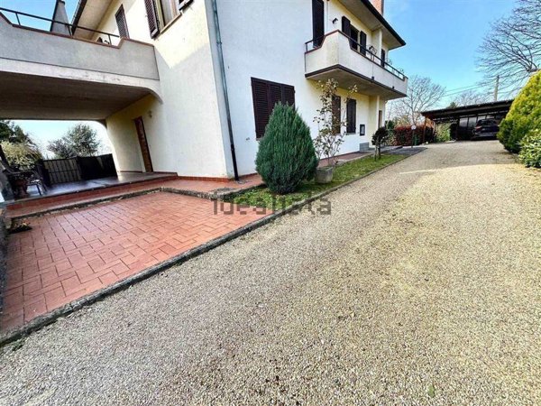 appartamento in vendita a Terranuova Bracciolini in zona Cicogna