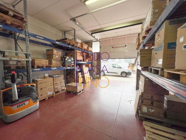 capannone in vendita a Terranuova Bracciolini