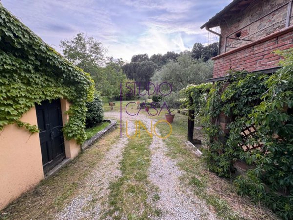 casa indipendente in vendita a Terranuova Bracciolini in zona Penna