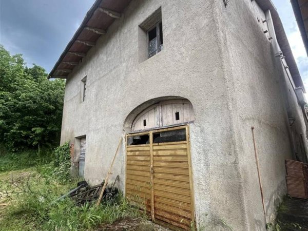 casa indipendente in vendita a Terranuova Bracciolini in zona Tasso