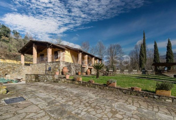 casa indipendente in vendita a Terranuova Bracciolini