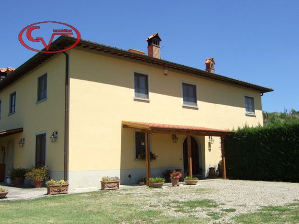 casa semindipendente in vendita a Terranuova Bracciolini in zona Ville