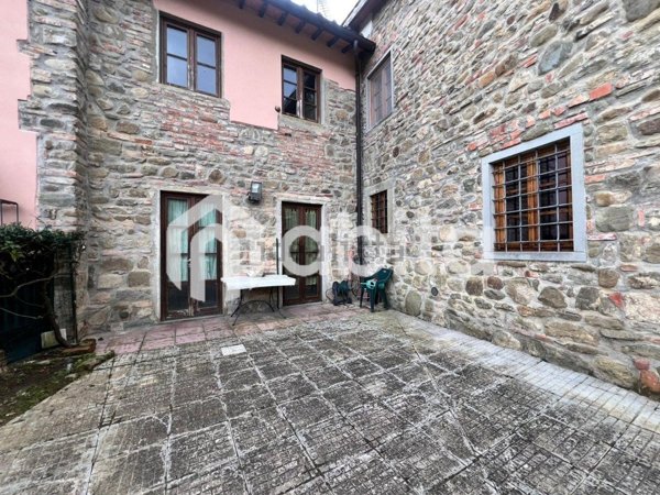 casale in vendita a Terranuova Bracciolini