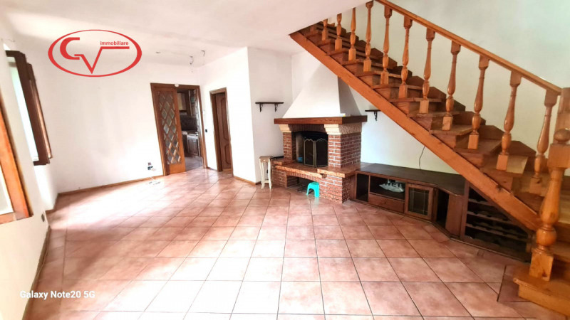 casa indipendente in vendita a Terranuova Bracciolini