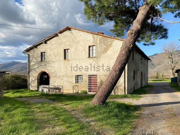 casale in vendita a Terranuova Bracciolini