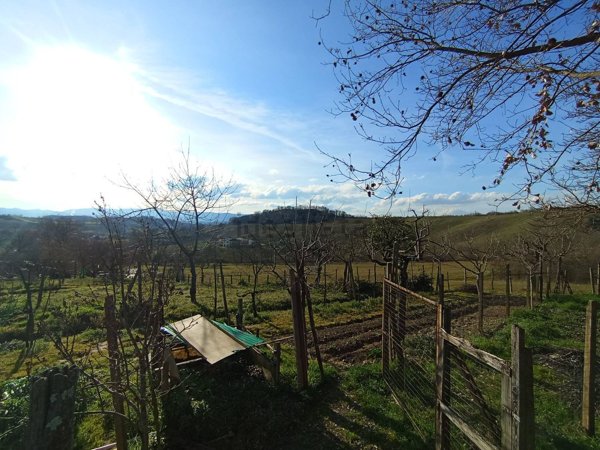 terreno edificabile in vendita a Terranuova Bracciolini