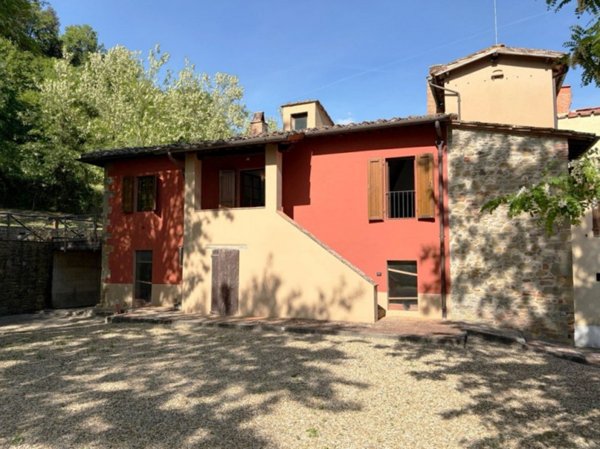 casa indipendente in vendita a Terranuova Bracciolini in zona Montemarciano