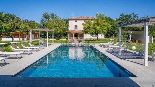casa indipendente in vendita a Terranuova Bracciolini