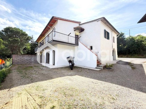 casa indipendente in vendita a Terranuova Bracciolini in zona Ville