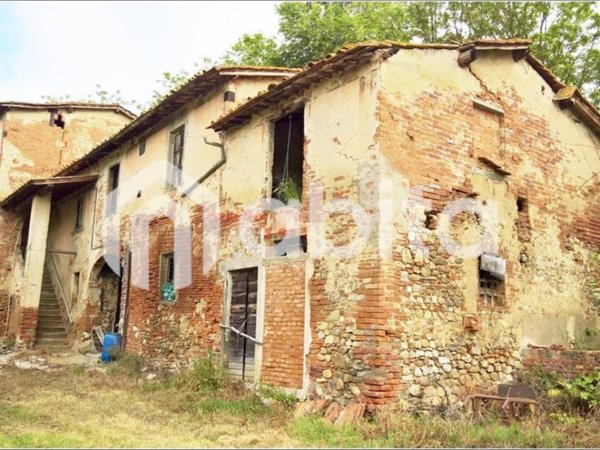 casa indipendente in vendita a Terranuova Bracciolini in zona Tasso