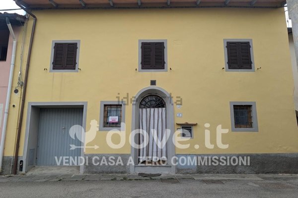 casa indipendente in vendita a Terranuova Bracciolini in zona Tasso