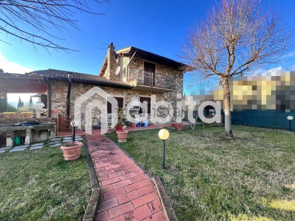 casa indipendente in vendita a Terranuova Bracciolini