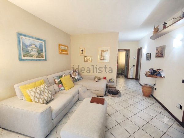 appartamento in vendita a Terranuova Bracciolini in zona Penna