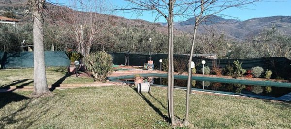 casa indipendente in vendita a Terranuova Bracciolini