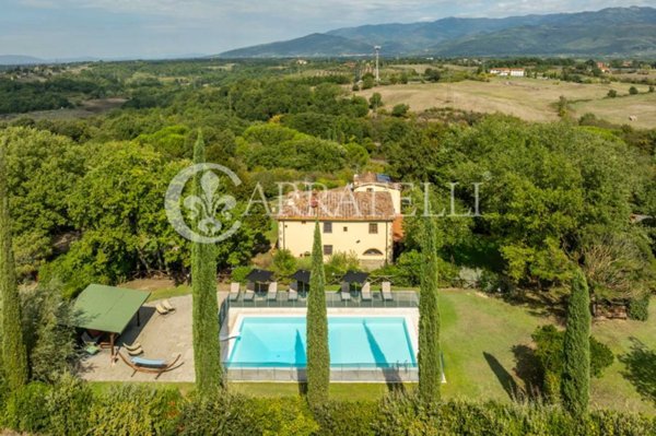 casa indipendente in vendita a Terranuova Bracciolini