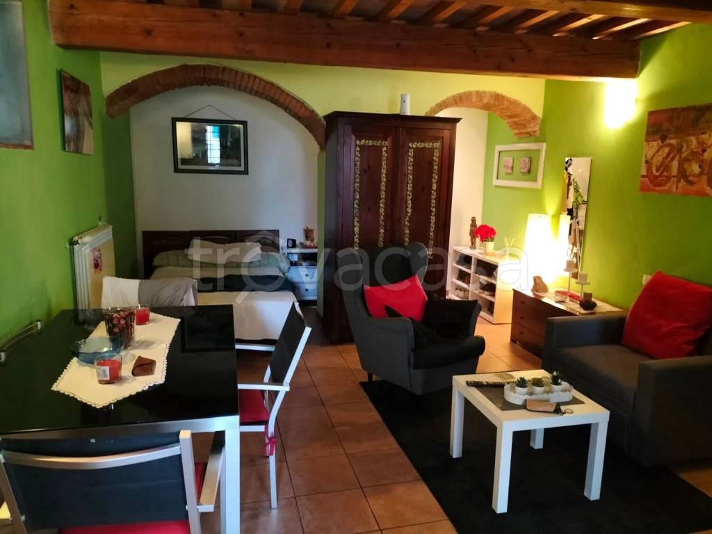 appartamento in vendita a Terranuova Bracciolini in zona Piantravigne