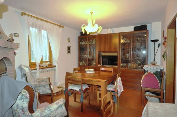 casa indipendente in vendita a Terranuova Bracciolini in zona Cicogna