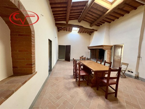 casa indipendente in vendita a Terranuova Bracciolini in zona Piantravigne