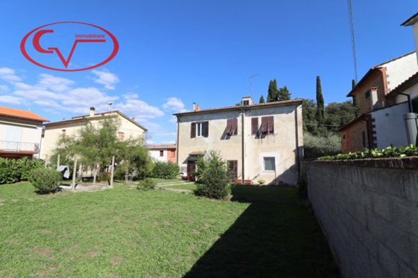 casa indipendente in vendita a Terranuova Bracciolini in zona Cicogna