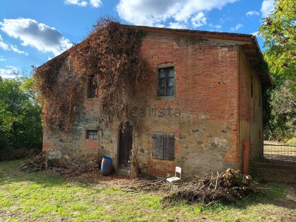 casa indipendente in vendita a Terranuova Bracciolini in zona Cicogna