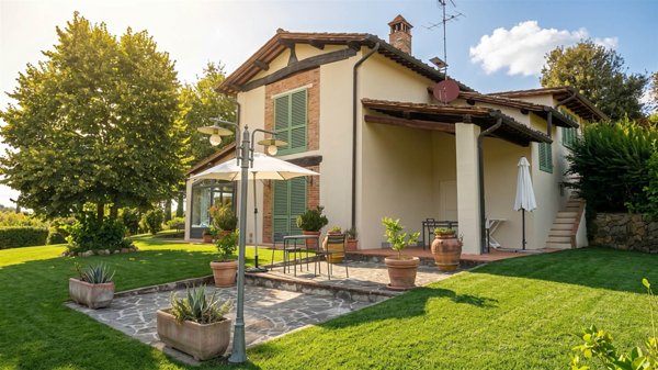 casa indipendente in vendita a Terranuova Bracciolini