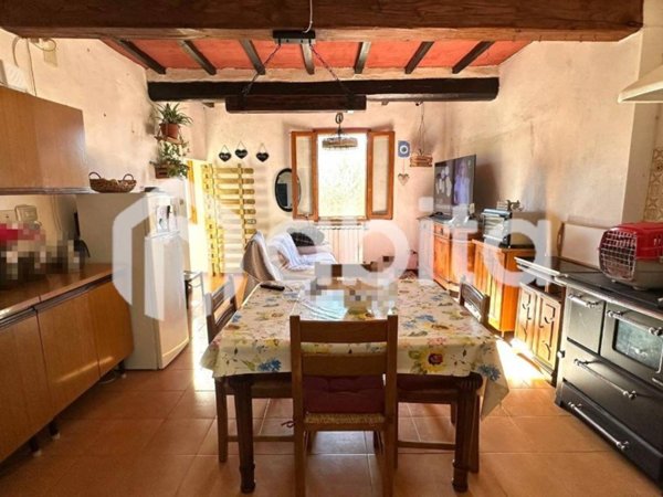 appartamento in vendita a Terranuova Bracciolini in zona Persignano