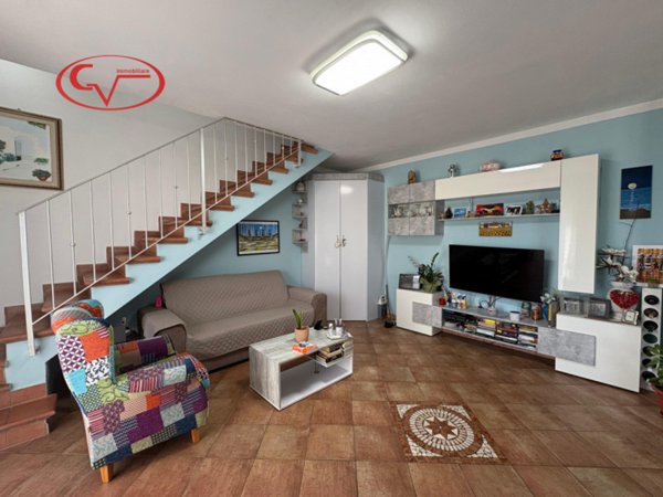 casa indipendente in vendita a Terranuova Bracciolini