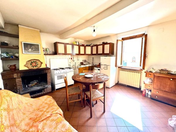 appartamento in vendita a Castelfranco Piandiscò in zona Vaggio