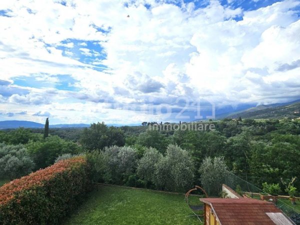 appartamento in vendita a Castelfranco Piandiscò in zona Pian di Sco