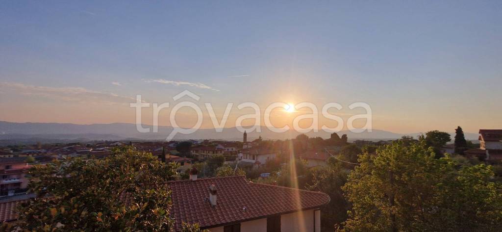 appartamento in vendita a Castelfranco Piandiscò