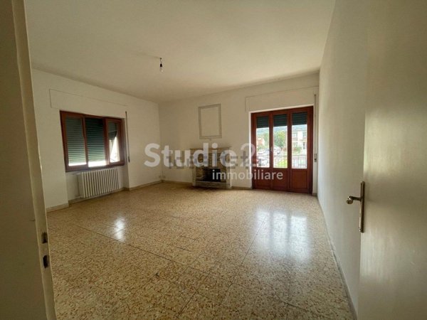 appartamento in vendita a Castelfranco Piandiscò in zona Castelfranco di Sopra